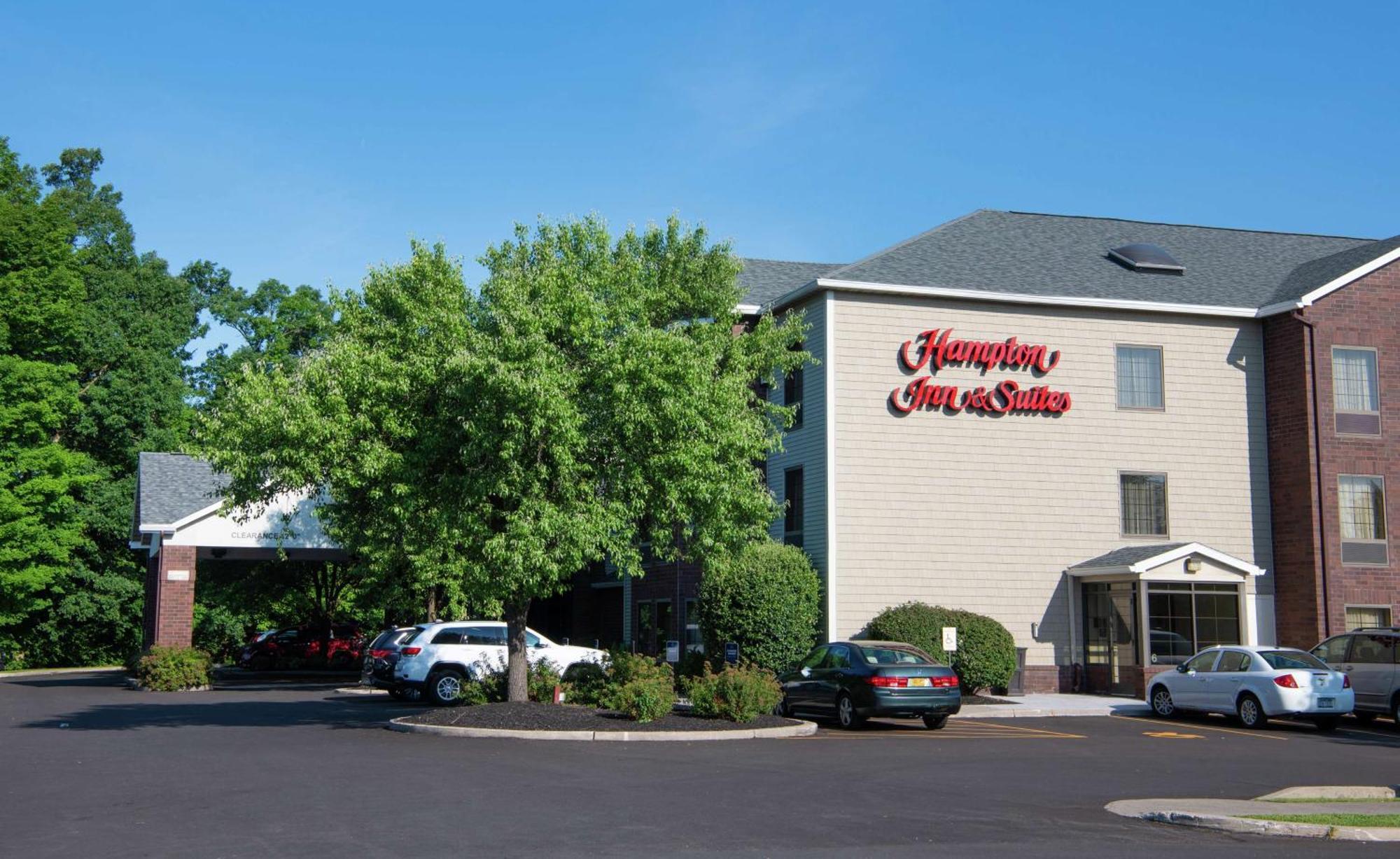 Hampton Inn & Suites Rochester/Виктор Екстериор снимка